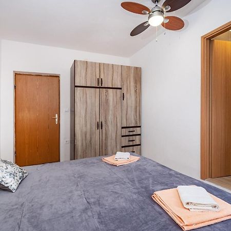 Apartment Thalia Zadar Bagian luar foto